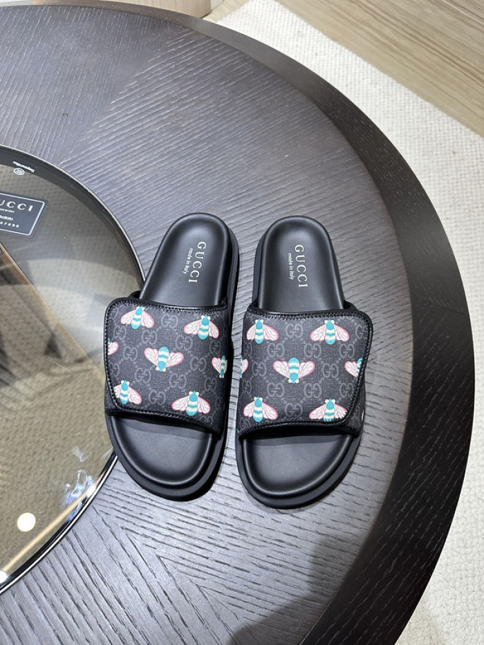 GUCC SLIPPERS