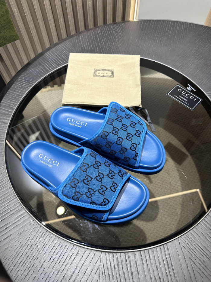 GUCC SLIPPERS