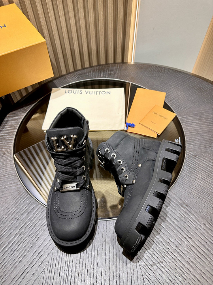 LV BOOTS FOR-LV152