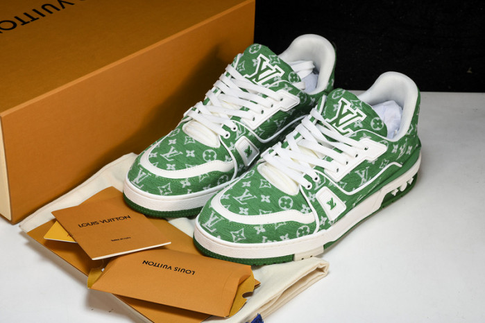 LV SNEAKER LOW  103007