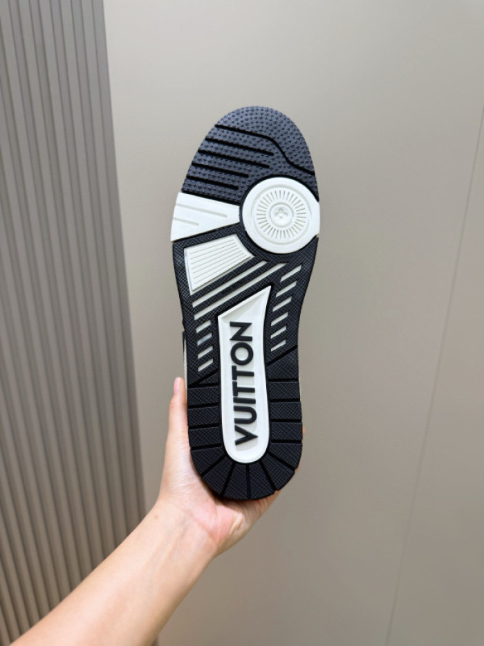 LV SNEAKER TRAINER  FOR-LV412