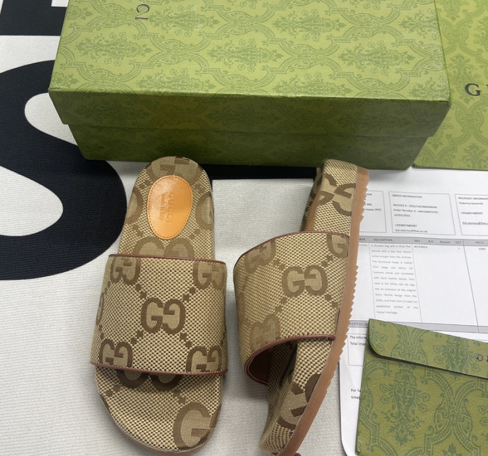 GUCC SLIPPERS