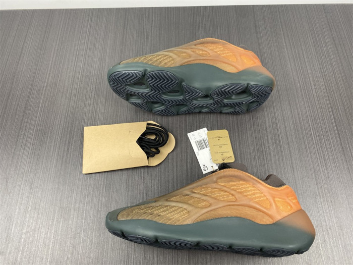Adidas Yeezy 700 V3 Copfad GY4109