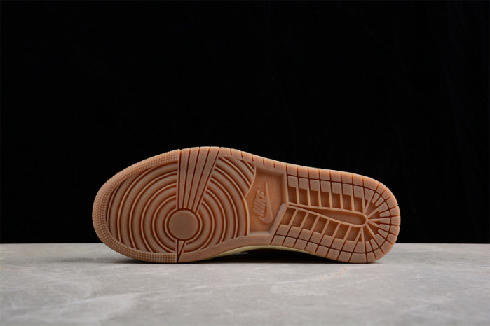 Air Jordan 1 Low "Voodoo"  DZ7292-200