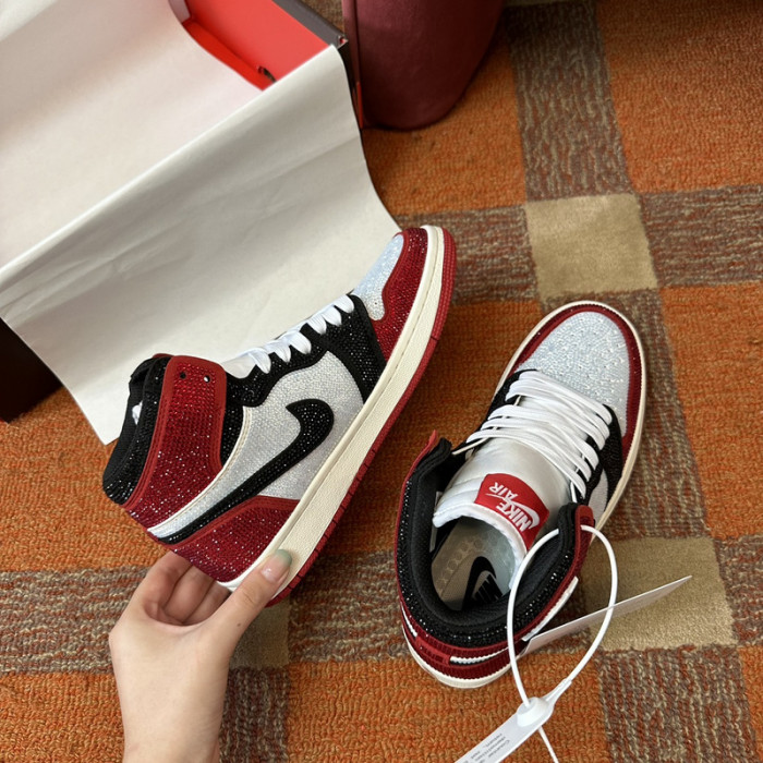 AIR JORDAN 1 RETRO  AJ-09