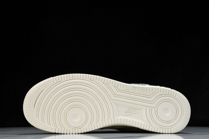 Nike Air Force 1 LV 022605