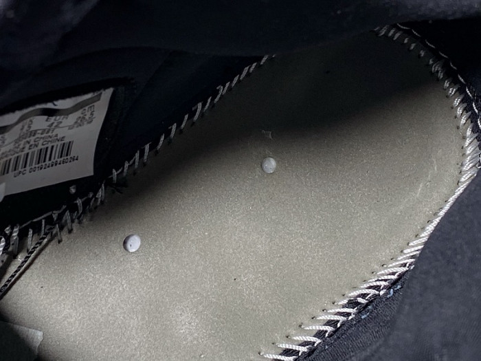 AIR JORDAN 1 RETRO HIGH BLACK CRIMSON TINT 555088-081