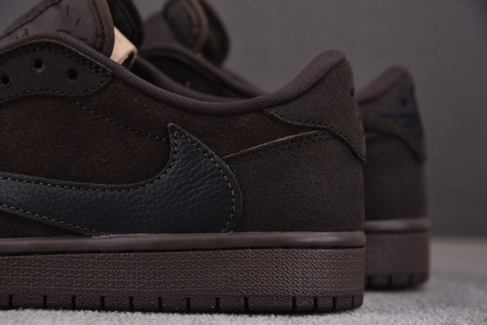 Air Jordan 1 Retro Low OG SP Travis Scott Velvet Brown DM7866-202