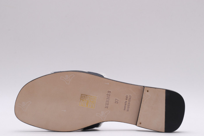 H*RMES  SLIDS   HM-18