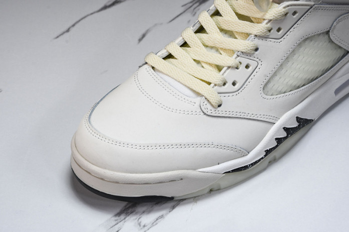 Air Jordan 5 Retro "Sail"    FN7405-100