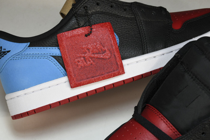 Air Jordan 1 Low OG WMNS “UNC to Chicago” CZ0775-046