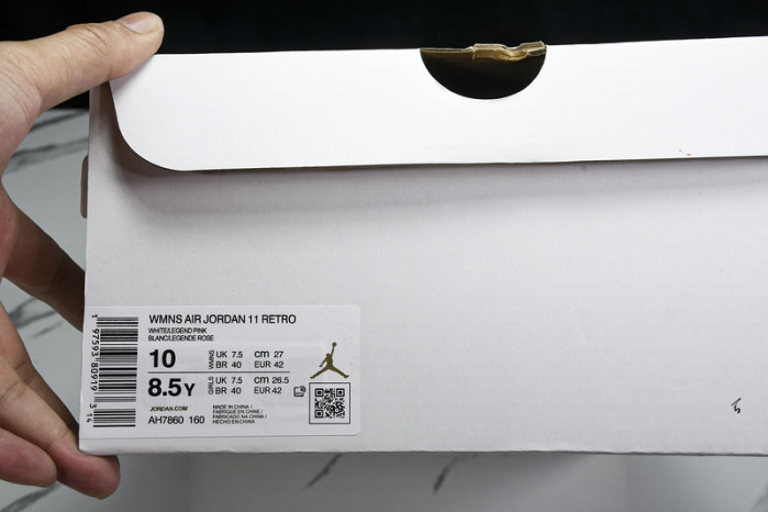 Air Jordan 11 Low WMNS “Legend Pink”   AH7860-160