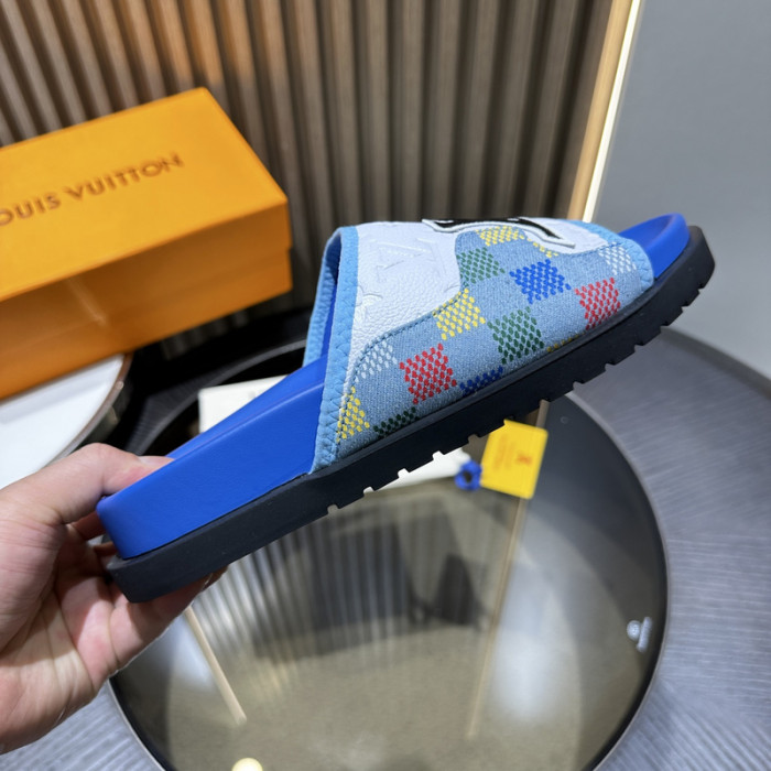 LV SLIPPERS