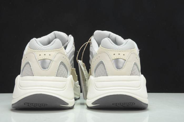 Adidas Yeezy Boost 700 V2 Cream GY7924