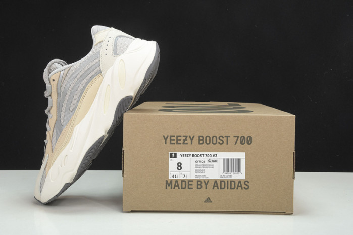 Adidas Yeezy Boost 700 V2 Cream GY7924