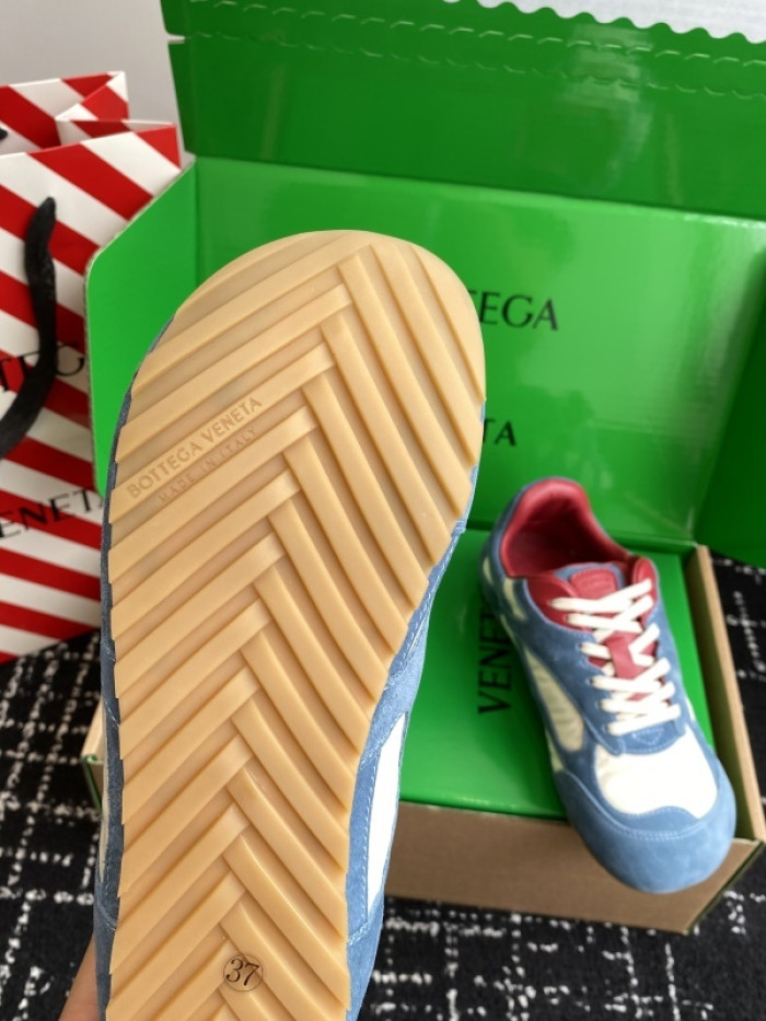 BOTTEGA VENETA  SNEAKER