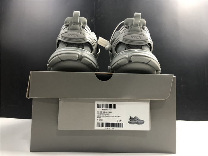 BLCG Track Trainer Grey 542436 W2LA1 3253