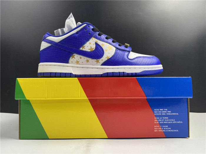 Nike SB Dunk Low Supreme Stars Hyper Royal (2021)  DH3228-100