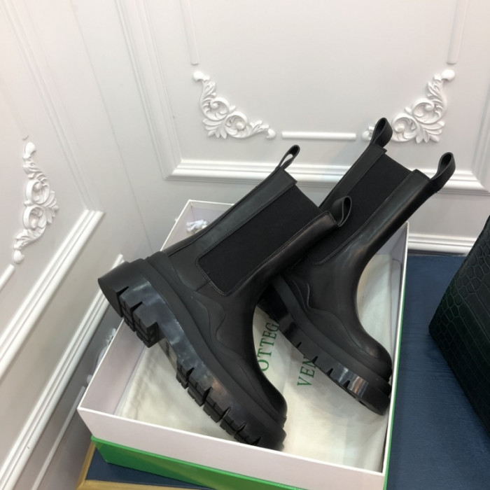 BOTEGA VENETA BOOTS
