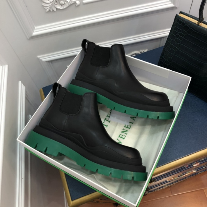 BOTEGA VENETA BOOTS