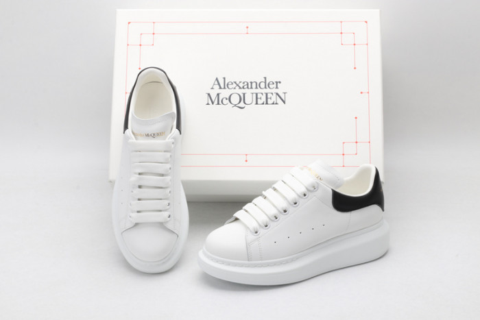 MQ Sneakers