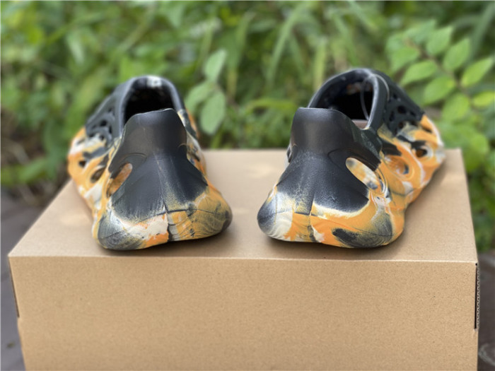 Adidas Yeezy Foam RNNR MXT Moon