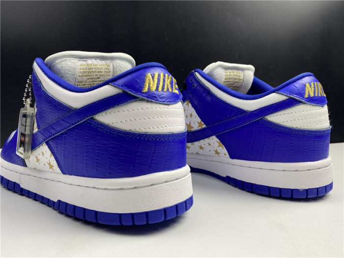 Nike SB Dunk Low Supreme Stars Hyper Royal (2021)  DH3228-100