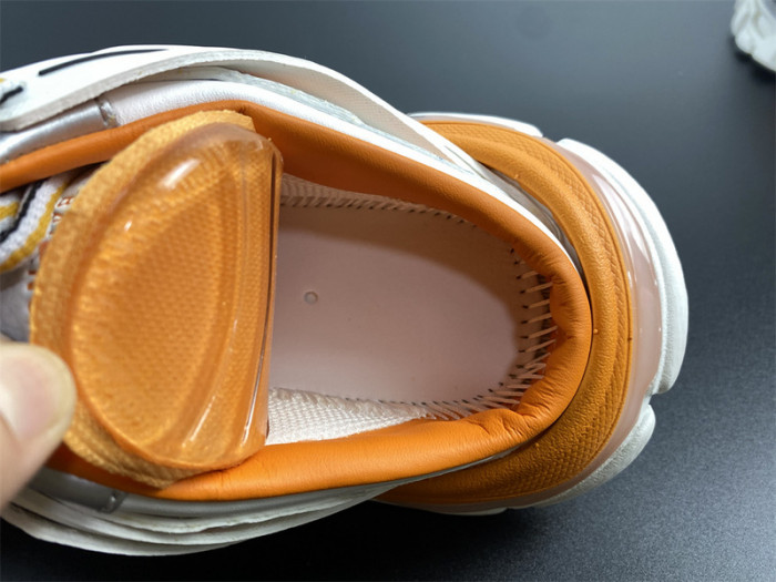 BLCG Track slides 653813 W3CP5 9059