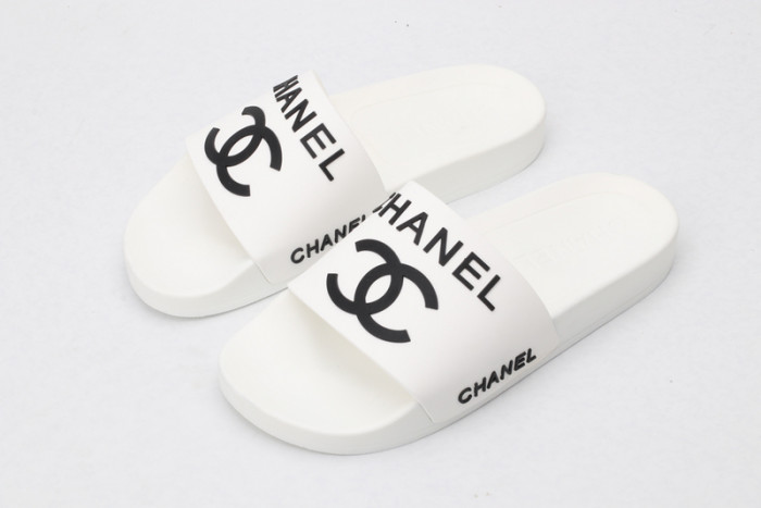CH*NEL SLIPPERS