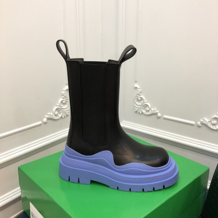 BOTEGA VENETA BOOTS
