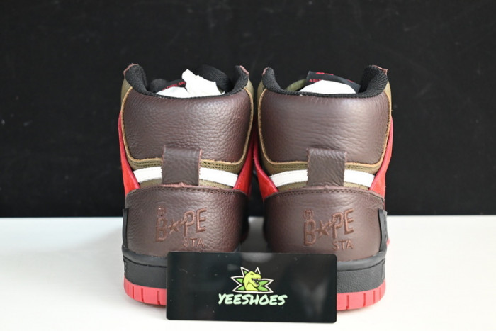 A B*THING APE  YEE-017