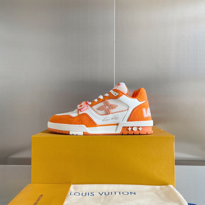 LV SNEAKER LOW  121302